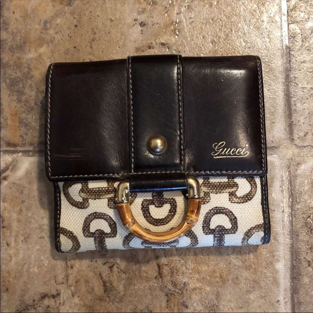 RARE Gucci Bamboo D-Ring Compact Wallet